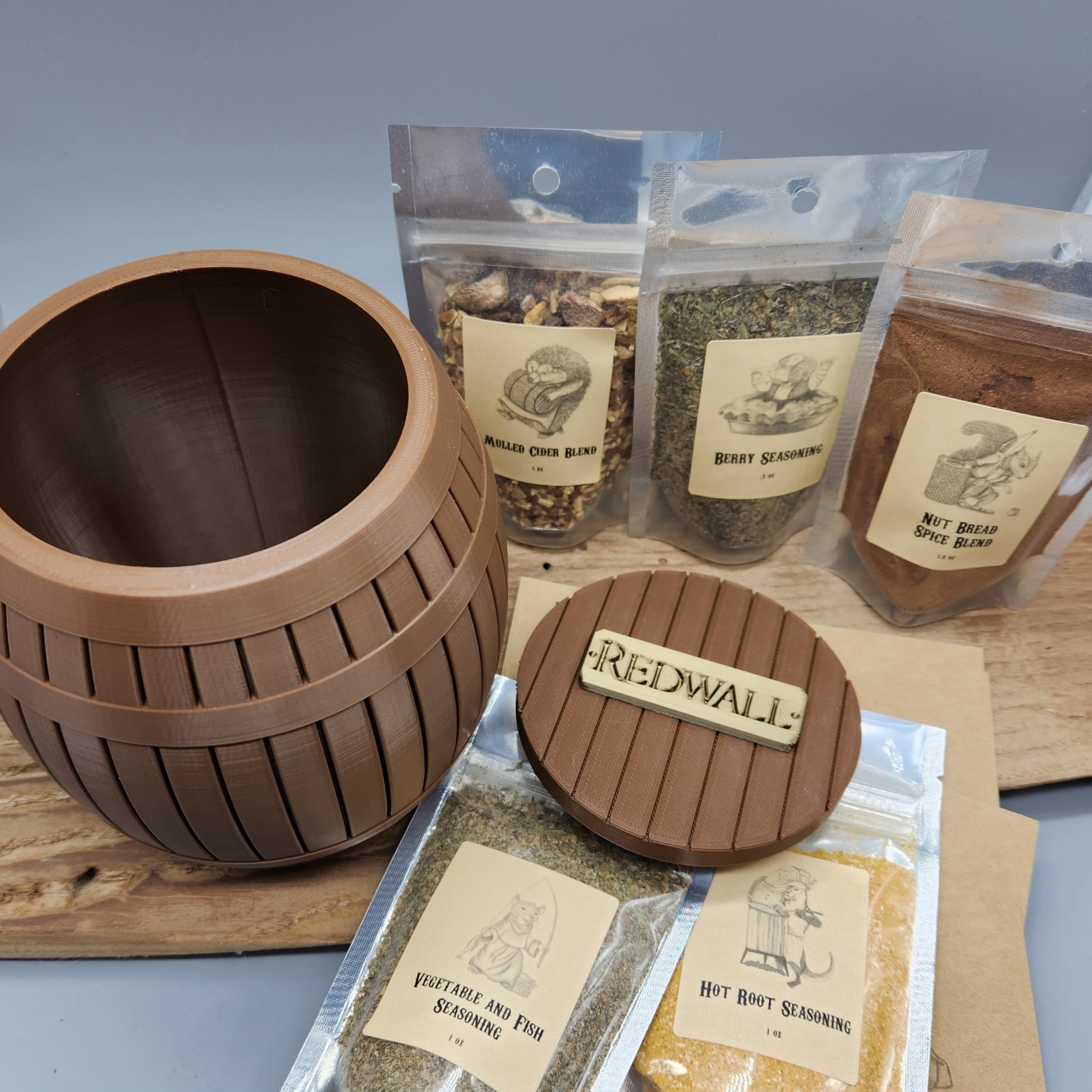 Redwall Inspired Spice Set – 5 Fantasy Cooking Blends with Recipe Cards & 3D Barrel