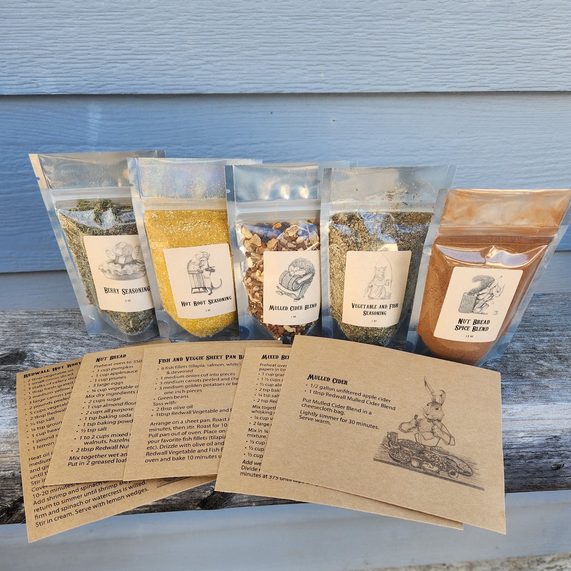 Redwall Inspired Spice Set – 5 Fantasy Cooking Blends with Recipe Cards & 3D Barrel