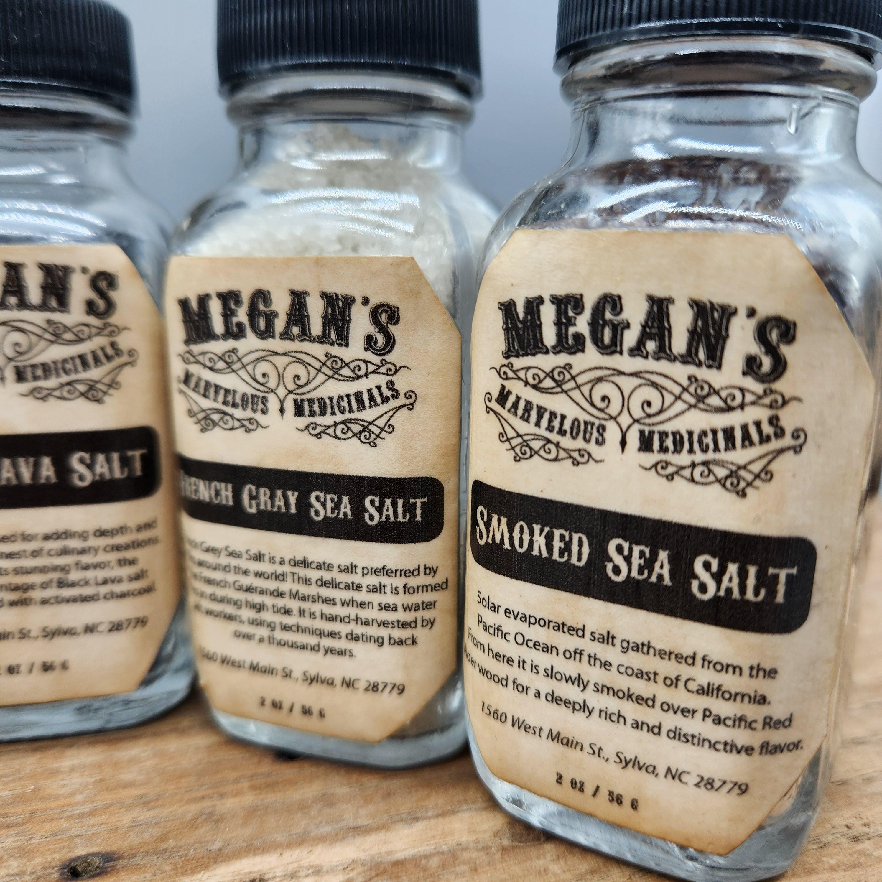 Gourmet Salt Sampler Set – 5 Artisan Salts in French Square Glass Bottles
