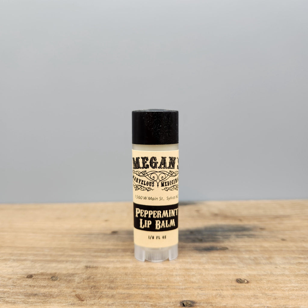 Organic Beeswax Lip Balm – Natural Chapstick with Shea & Cocoa Butter in Essential Oil Scents