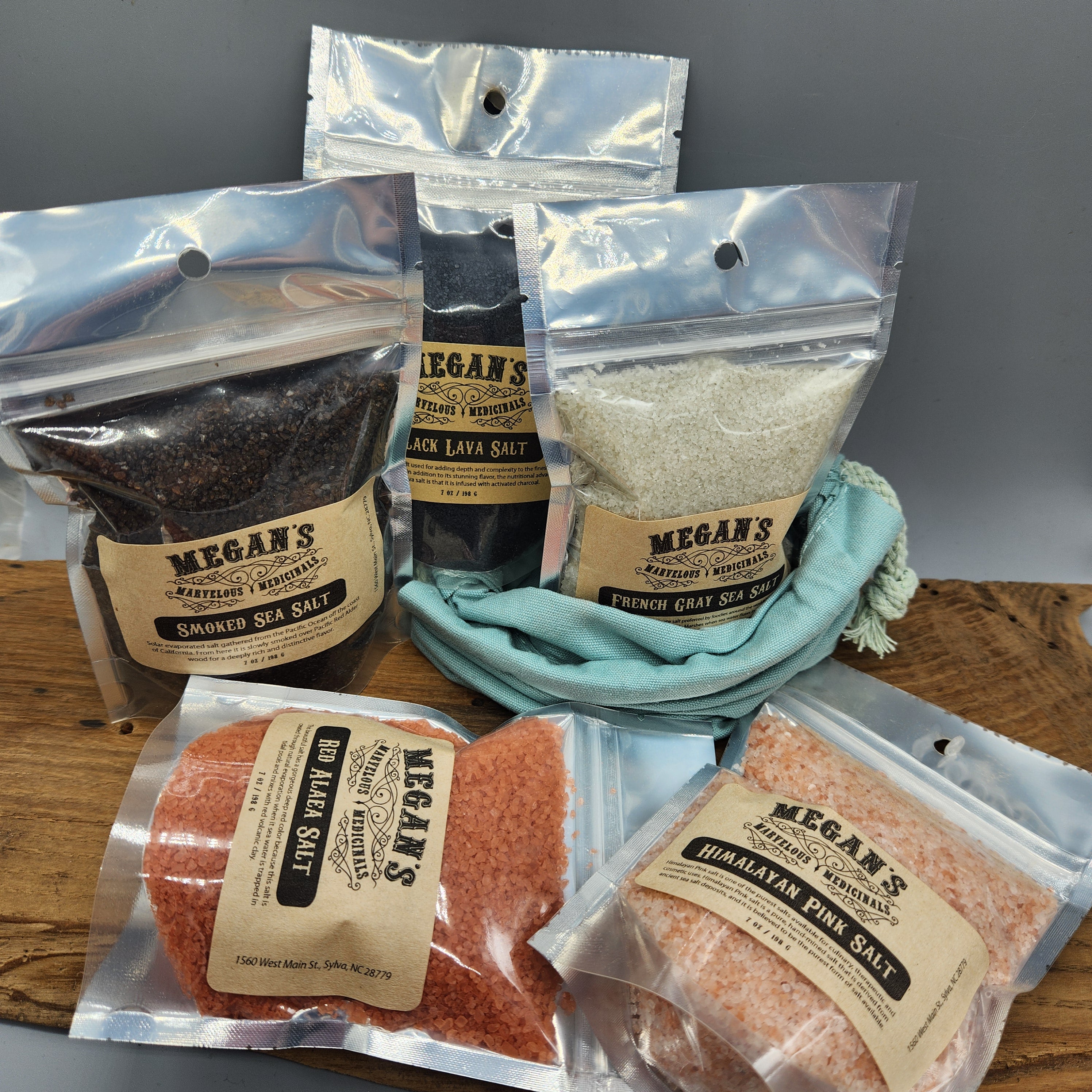Gourmet Salt Sampler Set – Black Lava, Red Alaea, Smoked, Himalayan & French Grey Sea Salt