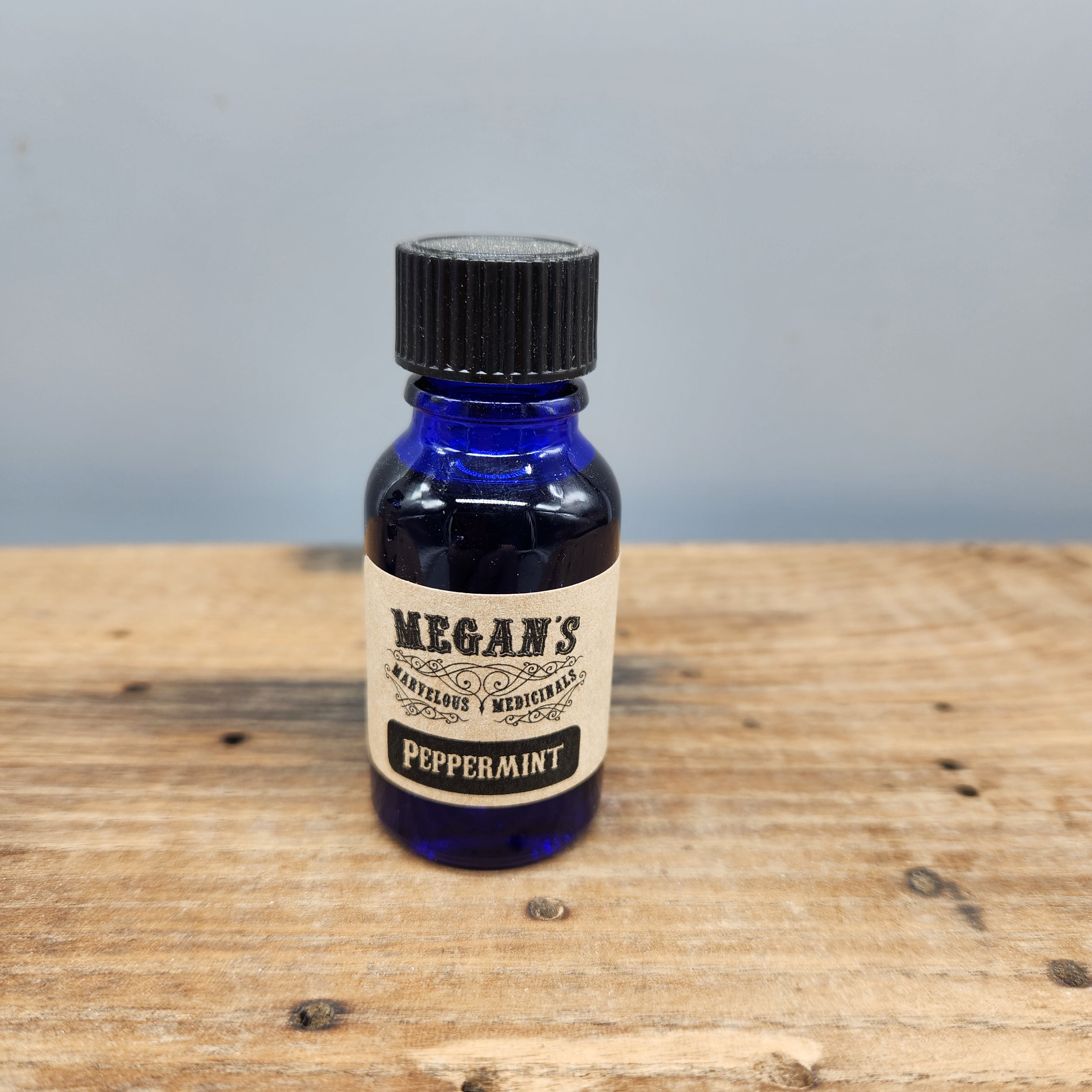 Peppermint Essential Oil – Pure Mint Oil for Diffusers & DIY